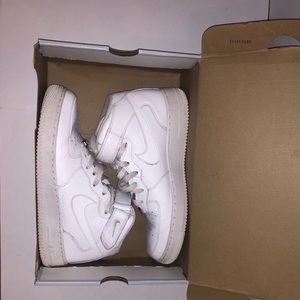 White Air Force 1 Mid ‘07